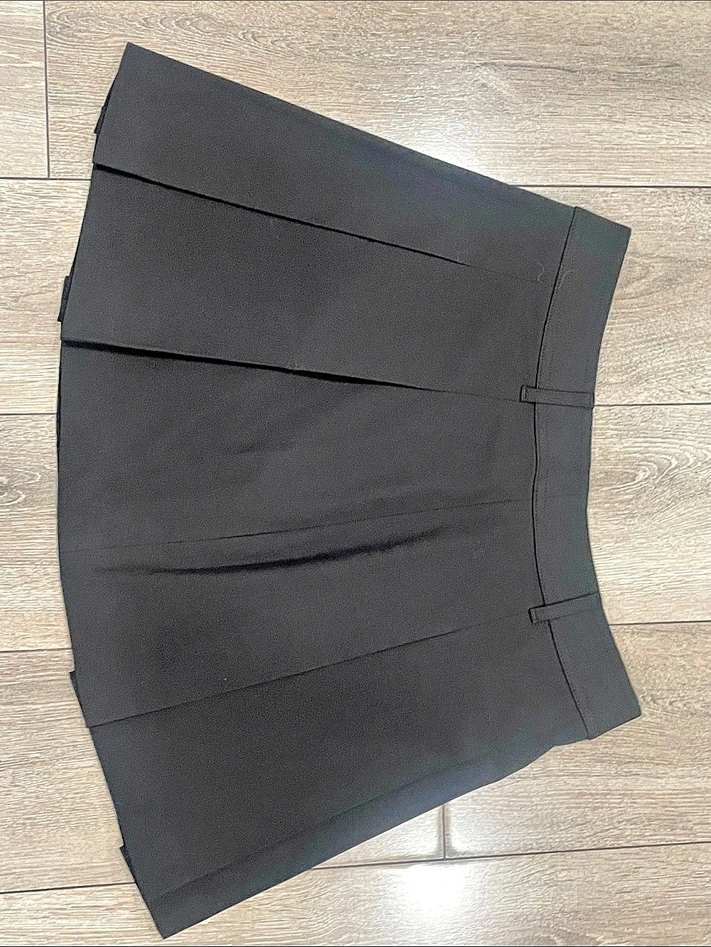 Uniqlo Pleated Mini Skirt in Black Size XS - NWT